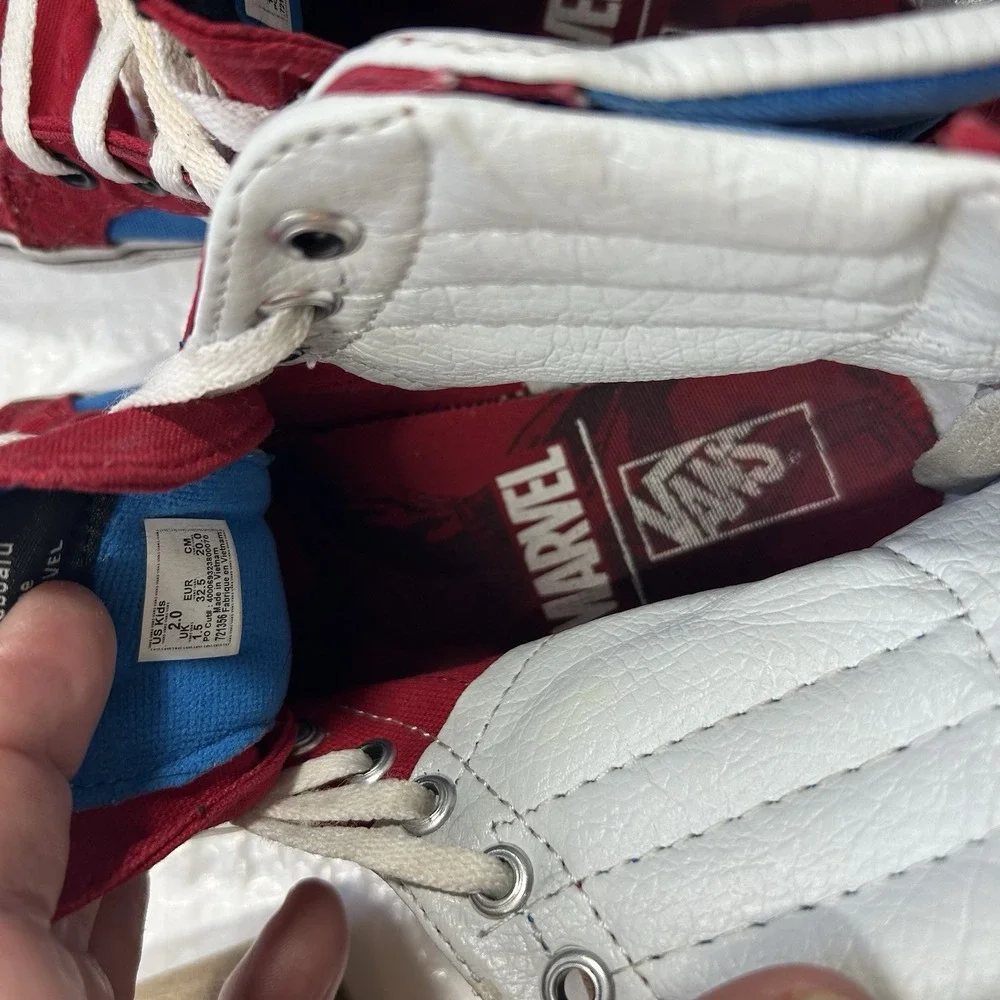 Vans x Marvel Spider-Man Sk8-Hi Zip High Top Sneakers - Kids Size 2.0 (Red/Blue)